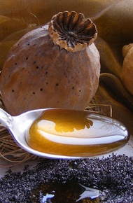 : Mákolaj