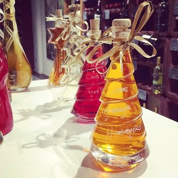 Kerek fenyőfa díszcsomagolással


